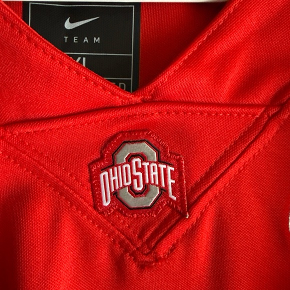 Nike Red and White Men's Jersey - Picture 5 of 6